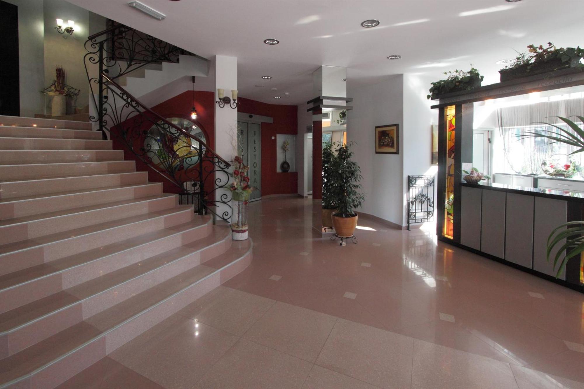 Hotel Botika คราลเยโว ภายใน รูปภาพ