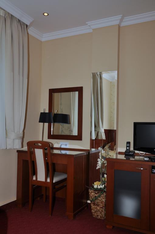 Hotel Botika คราลเยโว ห้อง รูปภาพ