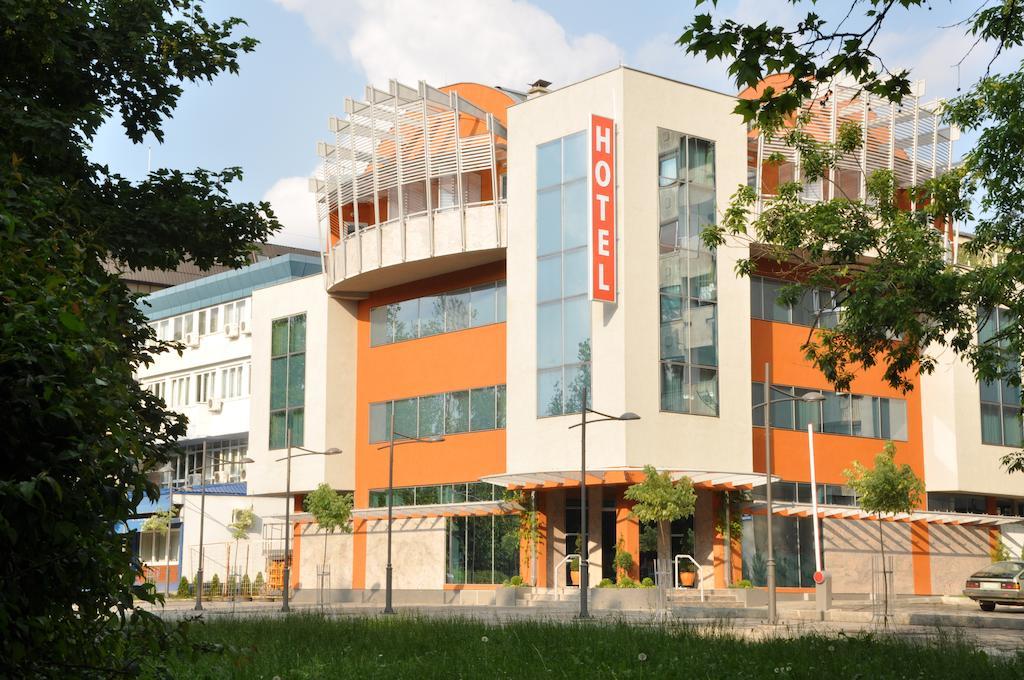 Hotel Botika คราลเยโว ภายนอก รูปภาพ